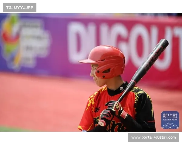 关键击球定胜负：全国女子垒球冠军杯赛紧张瞬间