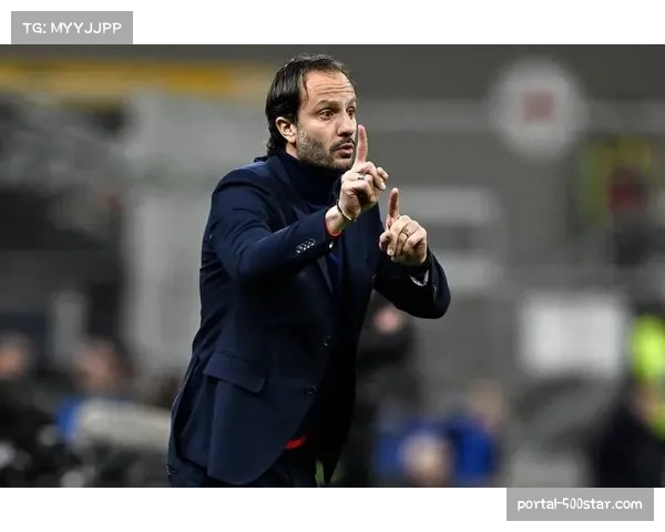 吉拉迪诺场边无奈摇头，比萨九轮不胜创队史最差纪录